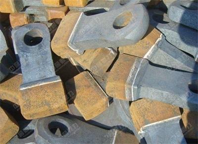 箱式破碎機錘頭顎式破碎機鄂板箱破與鄂破技術(shù)參數(shù)對比型號表示輥子